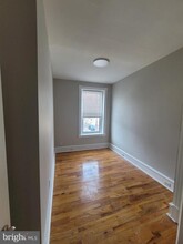 637 N 32nd St in Philadelphia, PA - Building Photo - Building Photo
