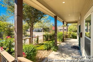 103 Sample St in San Antonio, TX - Building Photo - Building Photo