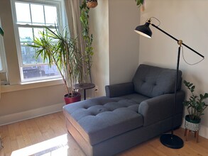 527 Titan St in Philadelphia, PA - Building Photo - Building Photo