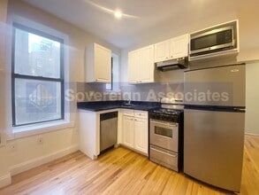 250 W 99th St in New York, NY - Building Photo - Building Photo