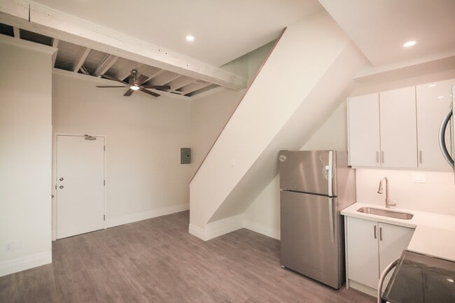 130-134 Dalhousie St