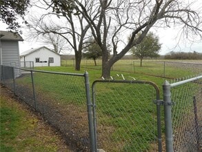 2301 Co Rd 348 in Granger, TX - Building Photo - Building Photo