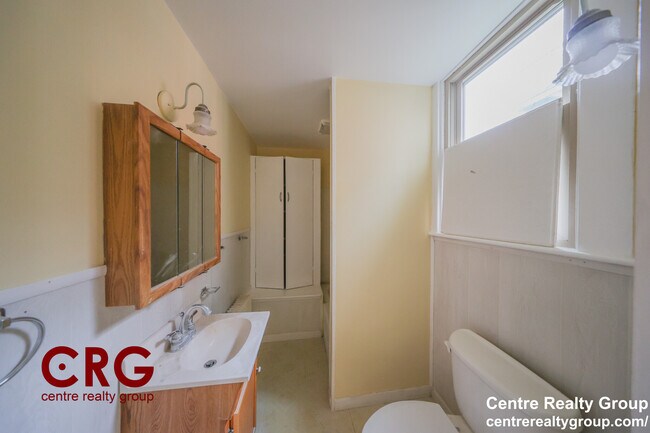 22 Grand View Ave, Unit 1 in Somerville, MA - Building Photo - Building Photo