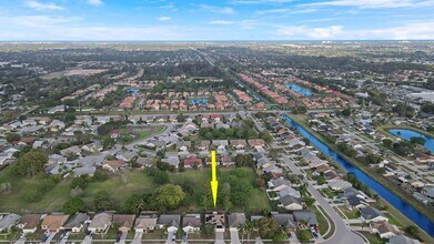 5117 Arbor Glen Cir in Greenacres, FL - Building Photo - Building Photo