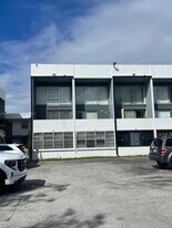 1305 W 46th St in Hialeah, FL - Building Photo