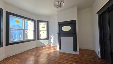 1590 Underwood Ave in San Francisco, CA - Building Photo - Building Photo