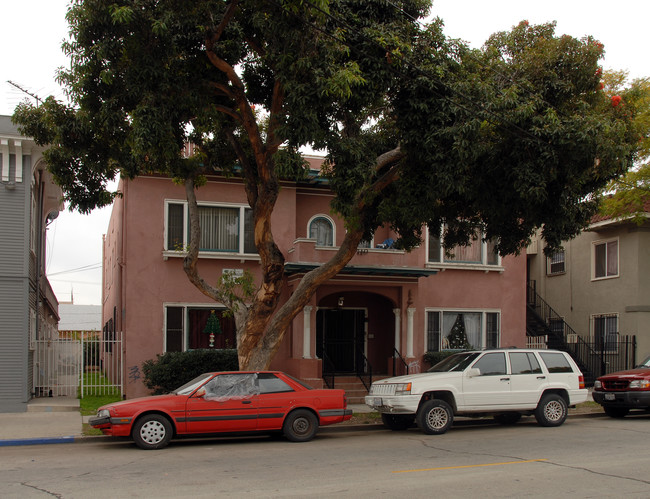 710 E 8th St in Long Beach, CA - Building Photo - Building Photo