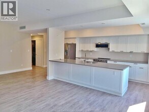 550 Sandison St in Windsor, ON - Building Photo - Building Photo