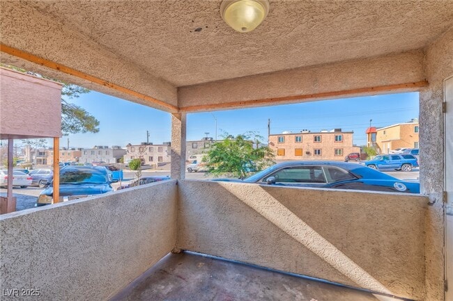 property at 6983 Appleton Dr