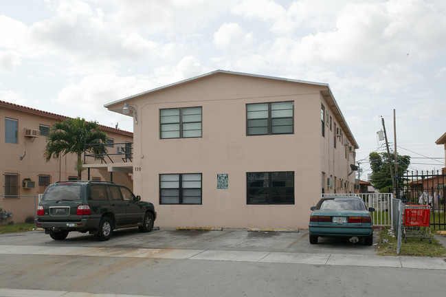 110 W 26th St in Hialeah, FL - Building Photo - Building Photo