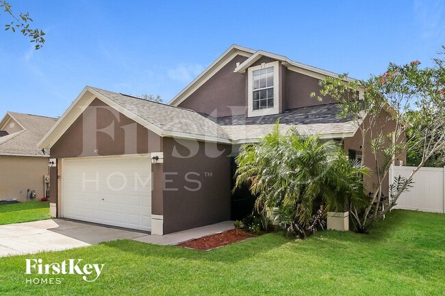 945 Kenbar St in Haines City, FL - Foto de edificio - Building Photo