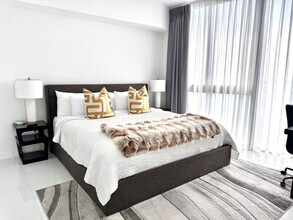 631 Brickell Ave in Miami, FL - Building Photo - Building Photo