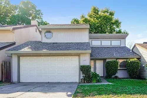 1350 Northview Dr in Sacramento, CA - Foto de edificio - Building Photo