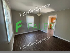 2210 Craig Dr in Dayton, OH - Building Photo - Building Photo