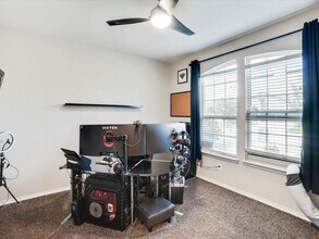 10704 Ersebrook Ct in Haslet, TX - Building Photo - Building Photo