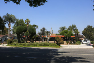 5127 Central Ave in Riverside, CA - Building Photo - Building Photo