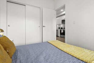 455-451 1 Ave NE, Unit SI ID1353869P in Calgary, AB - Building Photo