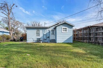 3024 Carnation Ave in Fort Worth, TX - Building Photo - Building Photo