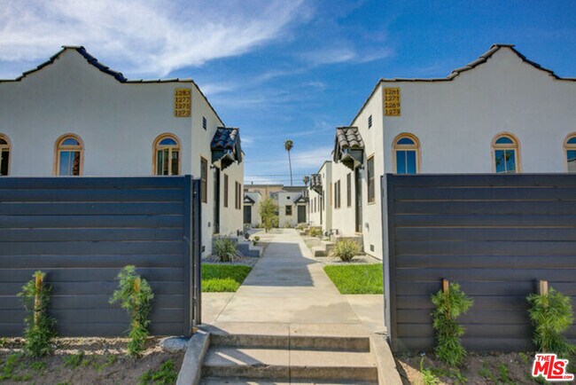 1269 4th Ave in Los Angeles, CA - Building Photo - Building Photo