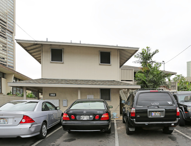 2453 KAPIOLANI Blvd in Honolulu, HI - Foto de edificio - Building Photo