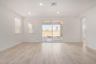 3135 S 155th Ln in Goodyear, AZ - Foto de edificio - Building Photo
