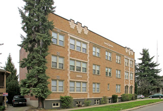 The Sheffield Apartments in Seattle, WA - Building Photo - Building Photo