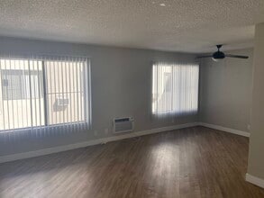 The Claridge Apartments in Los Angeles, CA - Foto de edificio - Building Photo