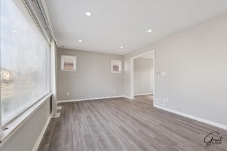 16602 Tracey St in Detroit, MI - Building Photo - Building Photo