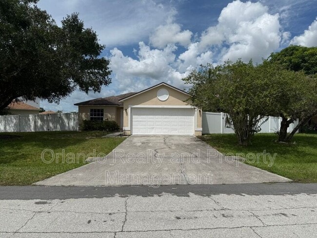 property at 1018 Dampierre Ct