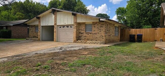 119 Queens Ct in Longview, TX - Building Photo - Building Photo