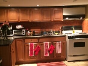 17 Westend Ave, Unit Westend Avenue in Nyack, NY - Building Photo - Building Photo