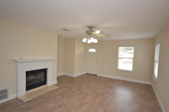 2008 Hawksbury Way in Cedar Park, TX - Building Photo - Building Photo