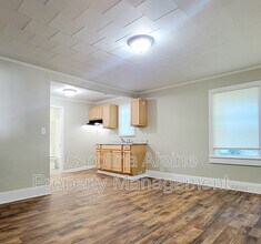 1029 Caldwell St in Statesville, NC - Building Photo - Building Photo