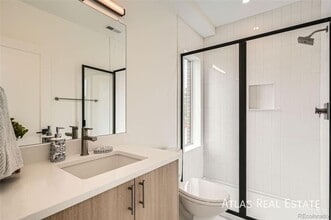 115 W 2nd Ave, Unit Hammack Pines Village in Denver, CO - Building Photo - Building Photo