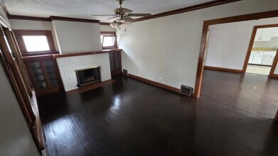 471 E 143rd St in Cleveland, OH - Building Photo - Building Photo