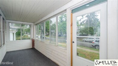 930 Woodlawn Ave in Ann Arbor, MI - Building Photo - Building Photo