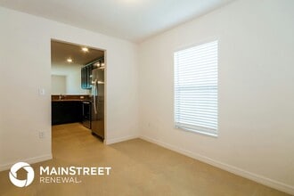 8615 Silverbell Loop, Unit 201 in Brooksville, FL - Building Photo - Building Photo