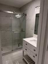 7380 Cleveland St in Hollywood, FL - Building Photo - Building Photo