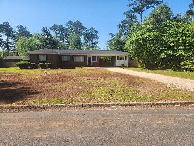 property at 1804 Pine Needle Ln