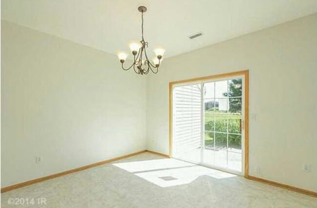 3923 NE Gardenia Ln in Ankeny, IA - Building Photo - Building Photo