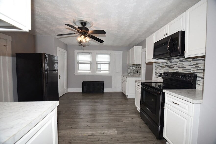 62 Brook Rd, Unit 62 in Quincy, MA - Building Photo