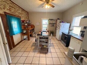 462 Whitehall Rd in Athens, GA - Building Photo - Building Photo