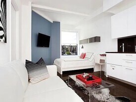 212 W 91st St in New York, NY - Building Photo