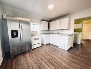 824 6th St SE in Auburn, WA - Building Photo - Building Photo
