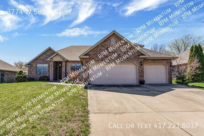 3774 Suzanne St