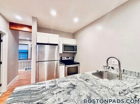 37 Sheafe St in Boston, MA - Building Photo