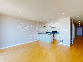651 Kansas St in San Francisco, CA - Building Photo - Building Photo