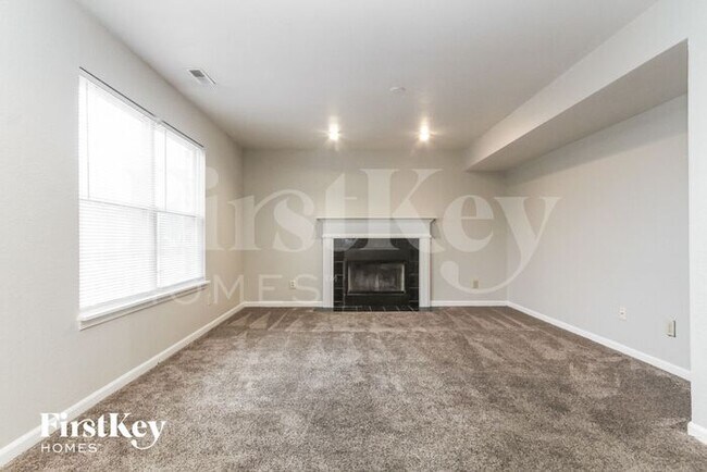 860 Treyburn Green Dr in Indianapolis, IN - Building Photo - Building Photo