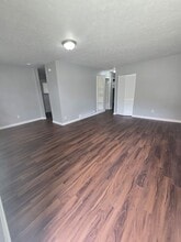 3419-3421-3421 Gerbert Rd in Columbus, OH - Building Photo - Building Photo