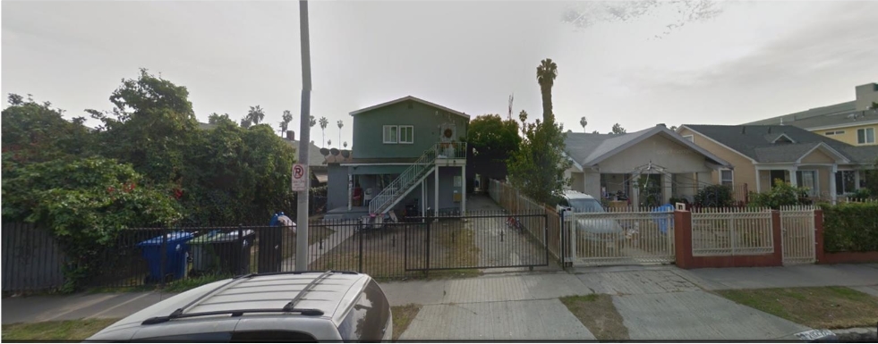 160 W 76th St in Los Angeles, CA - Building Photo